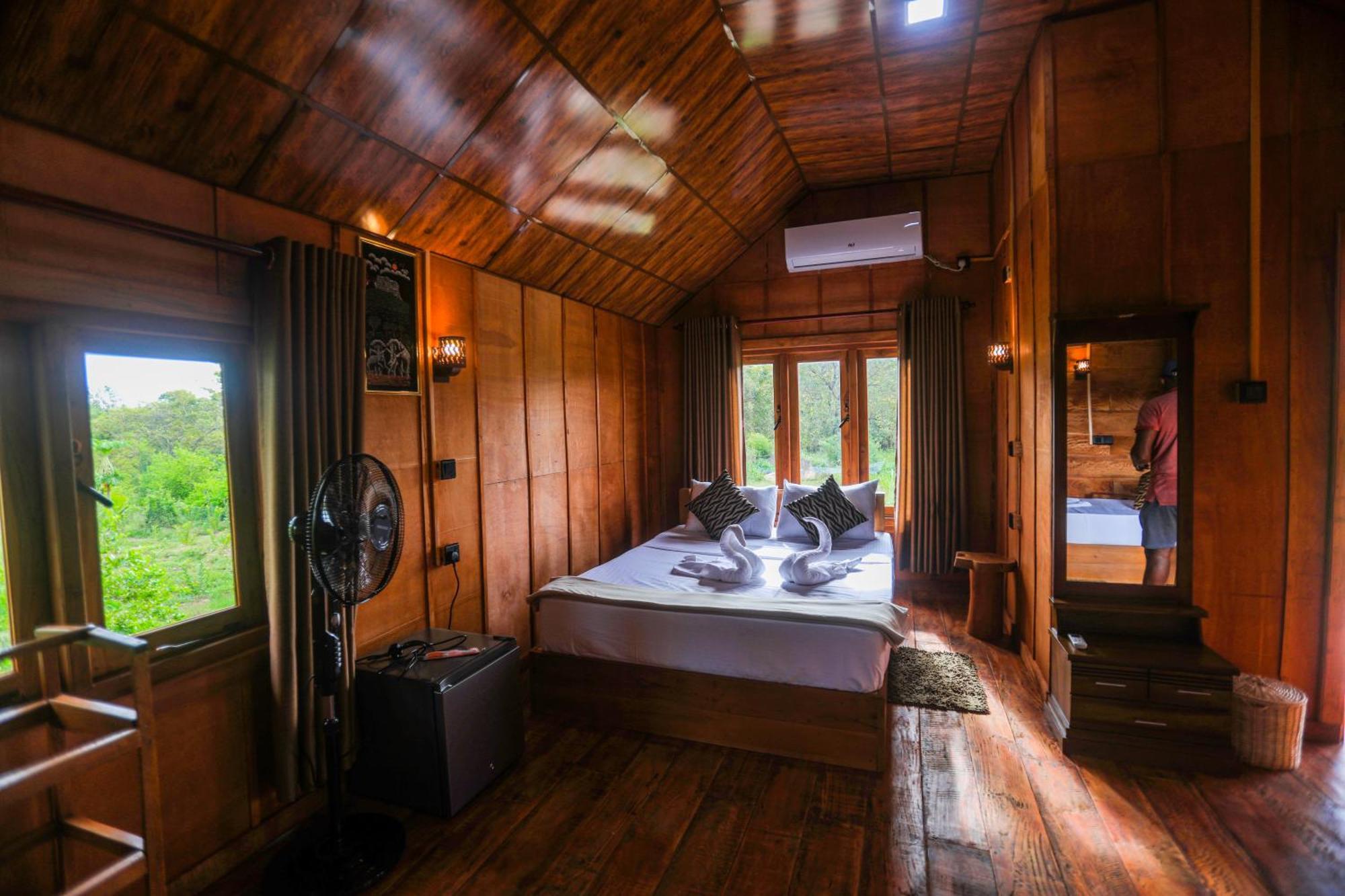 Lion Wood Treehouse Villa Talkote Exterior photo