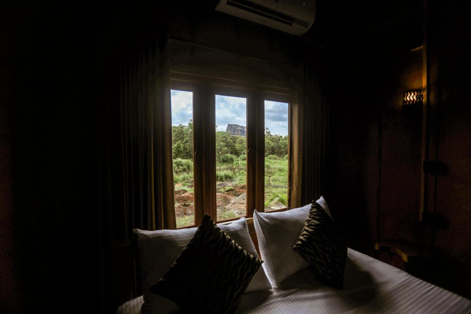 Lion Wood Treehouse Villa Talkote Exterior photo