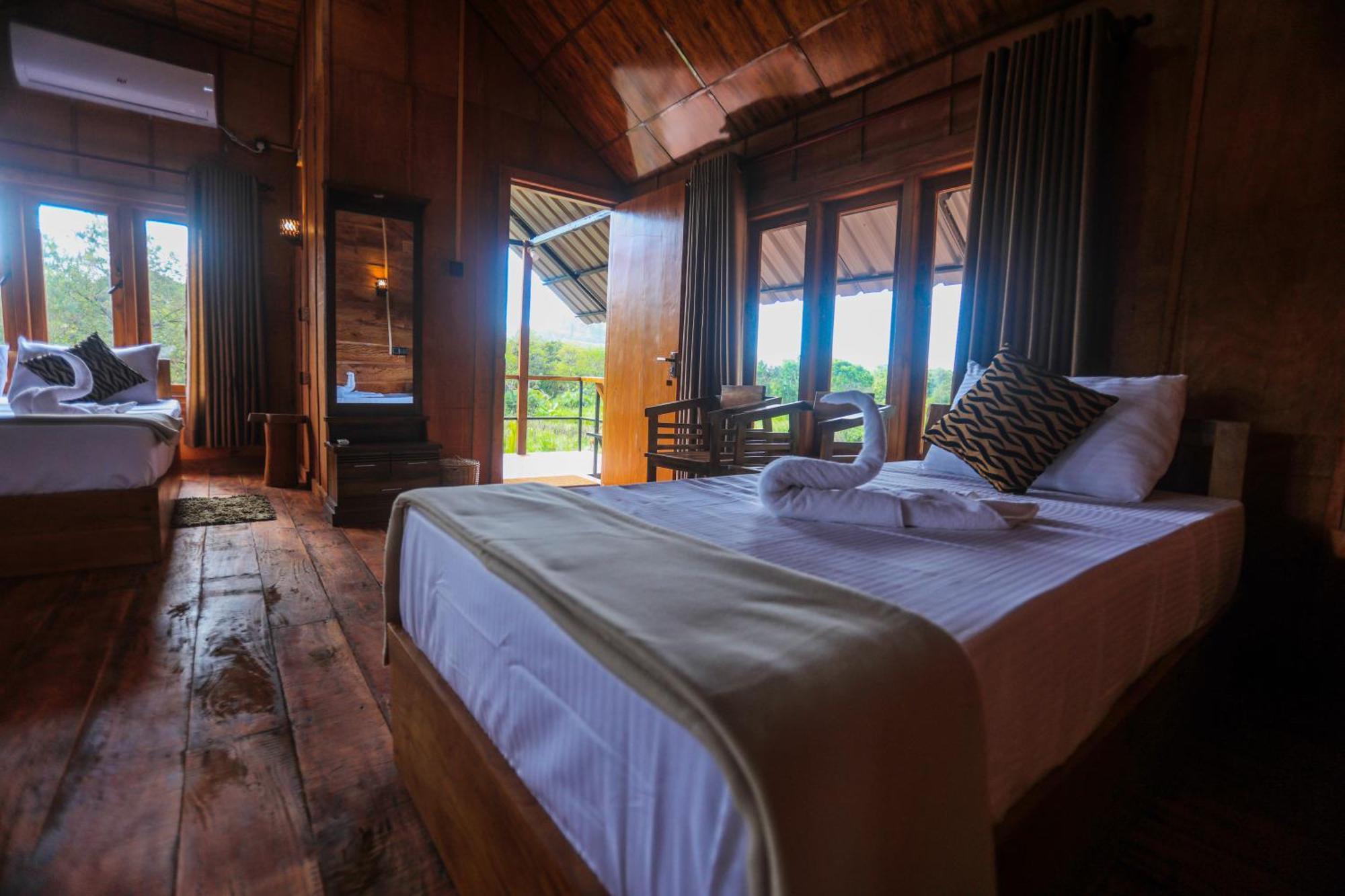 Lion Wood Treehouse Villa Talkote Exterior photo