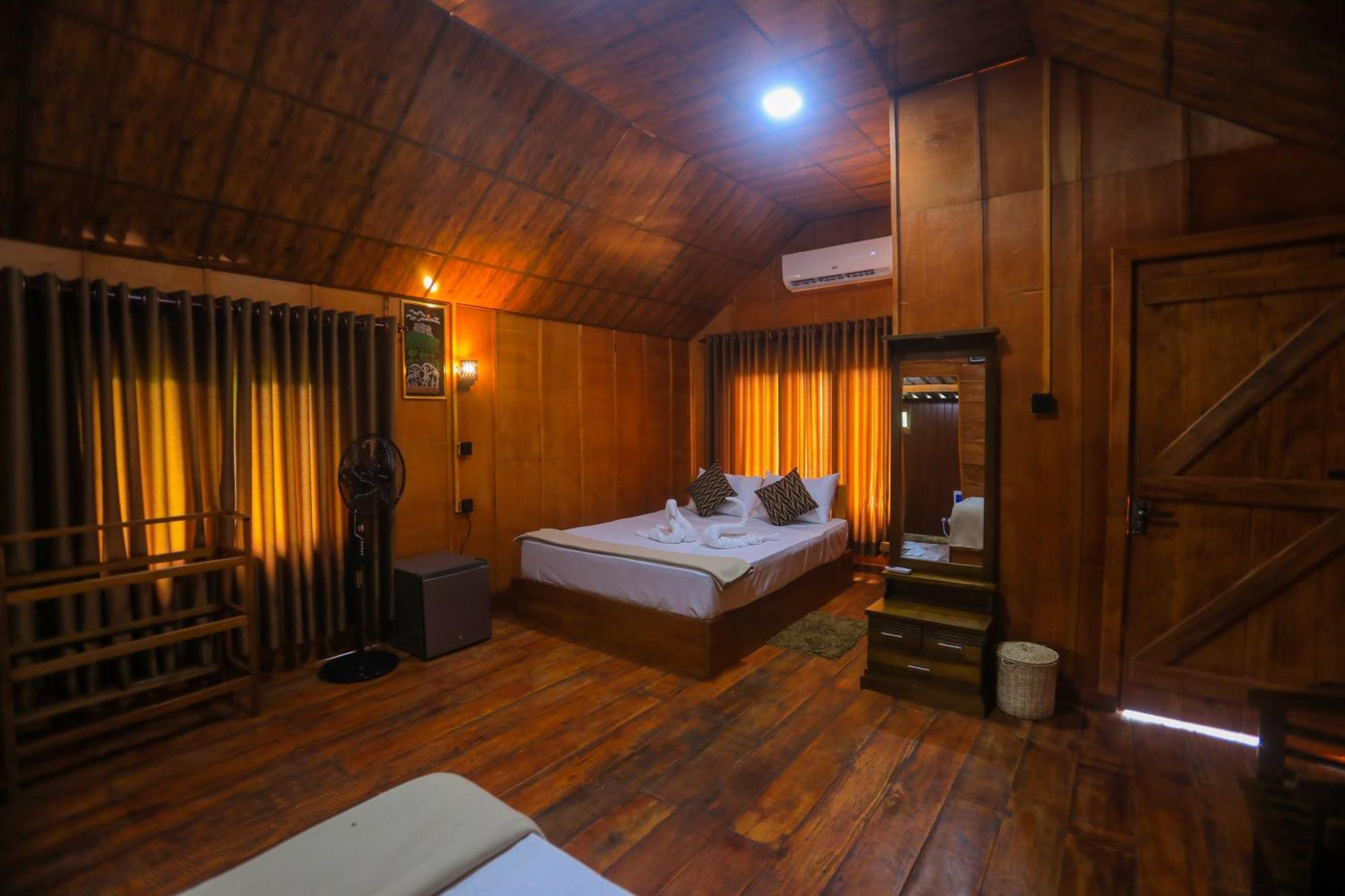 Lion Wood Treehouse Villa Talkote Exterior photo