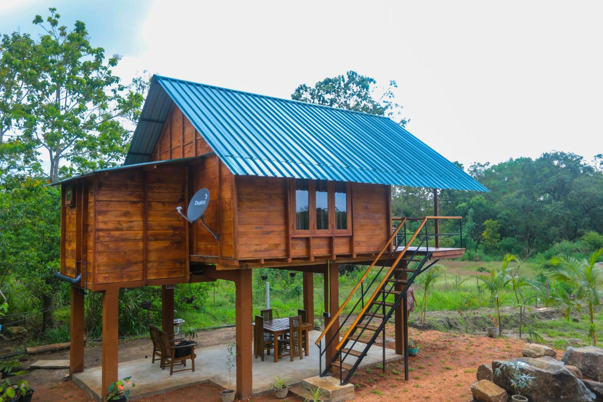 Lion Wood Treehouse Villa Talkote Exterior photo