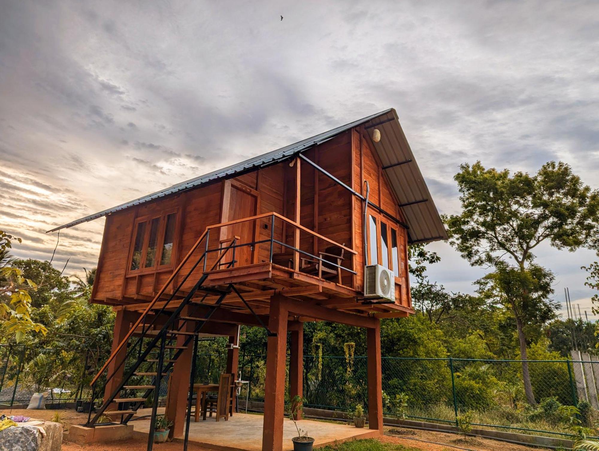 Lion Wood Treehouse Villa Talkote Exterior photo